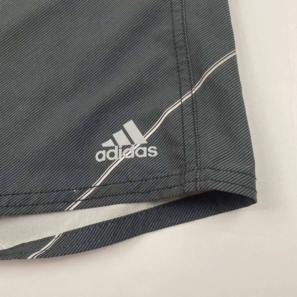 Adidas Hybrid Active Shorts Men’s  34 Performance Poly Stretch Lightweight Black